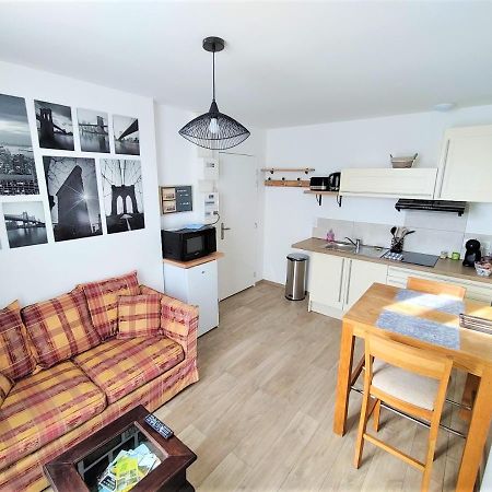 Appartement T2 "Mesange" Hyper Centre D'Ernee Exterior photo